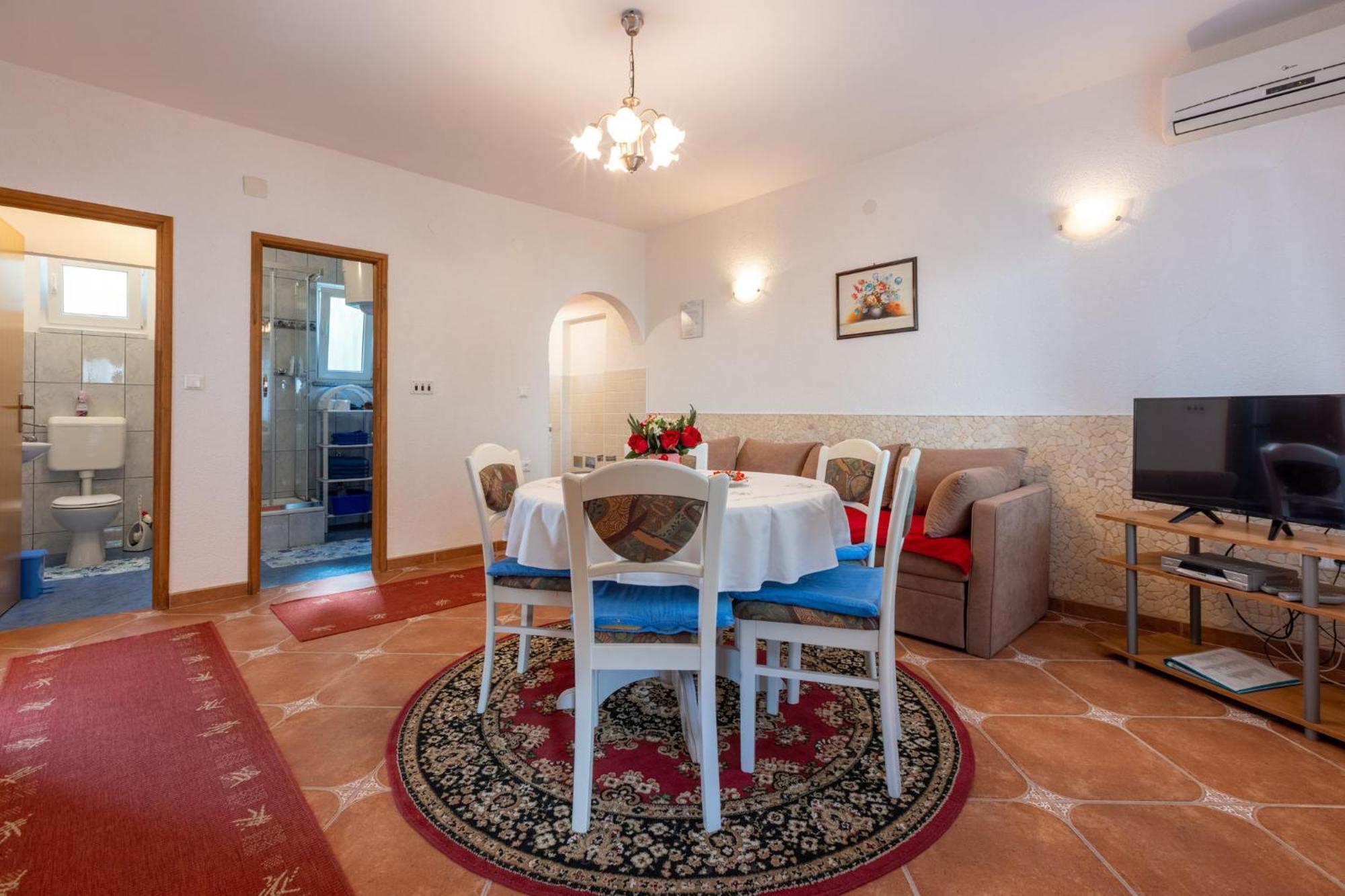 Ferienwohnung Stipancic Malinska Exterior foto